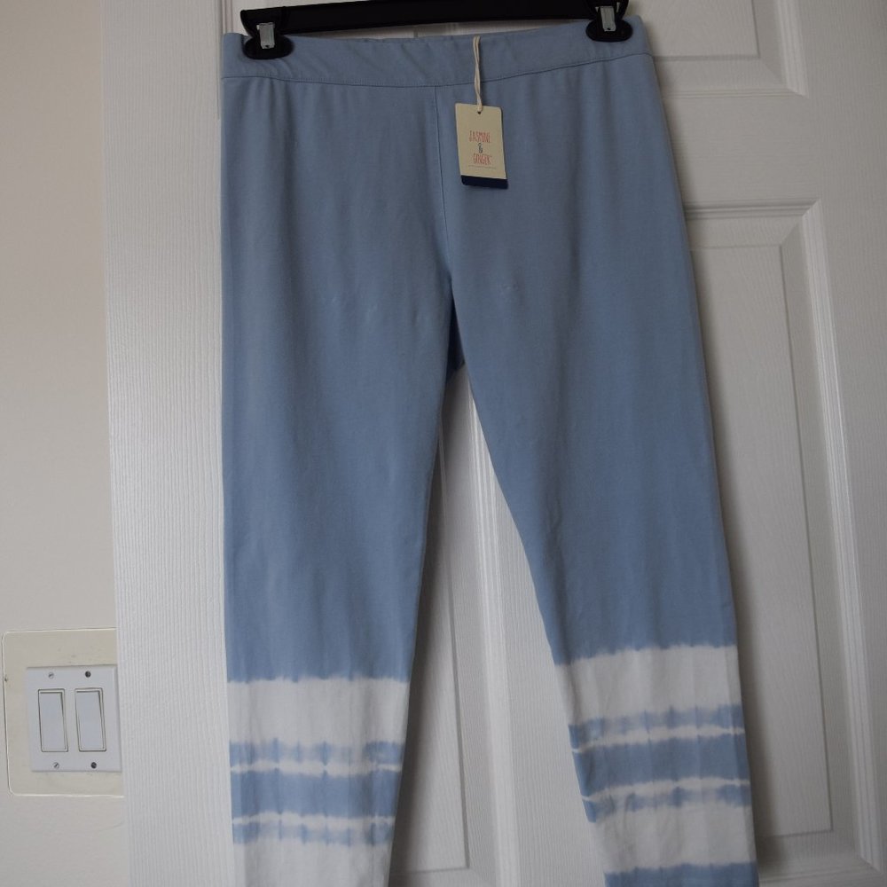 Jasmine and Ginger below knee length leggings